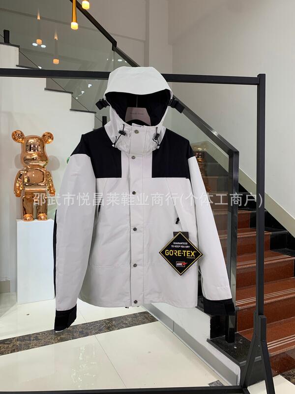 莆田1990冲锋衣全压胶三合一刺绣户外登山男女外套防雨户外潮流|undefined