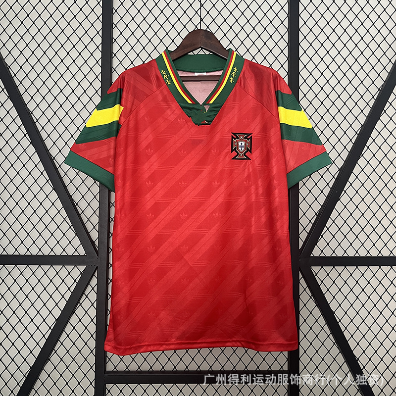 92-94 Portugal en casa / S