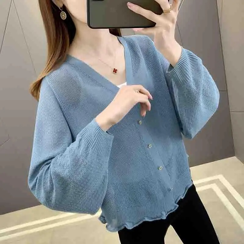 Ice Silk Knit Cardigan for Women, Thin Long-Sleeve Sun Protection Clothing, Summer Short Loose Outerwear, Air Conditioning Shawl, Small Jacket