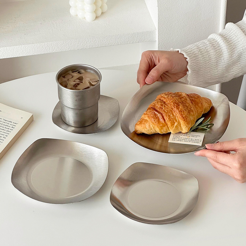 High-End Stainless Steel Plate Household Curled Square Metal Tray Snack Plate Bread Cake Dessert Plate Snack Plate High-End Stainless Steel Plate Household Curled Square Metal Tray Snack Plate Bread Cake Dessert Plate Snack Plate