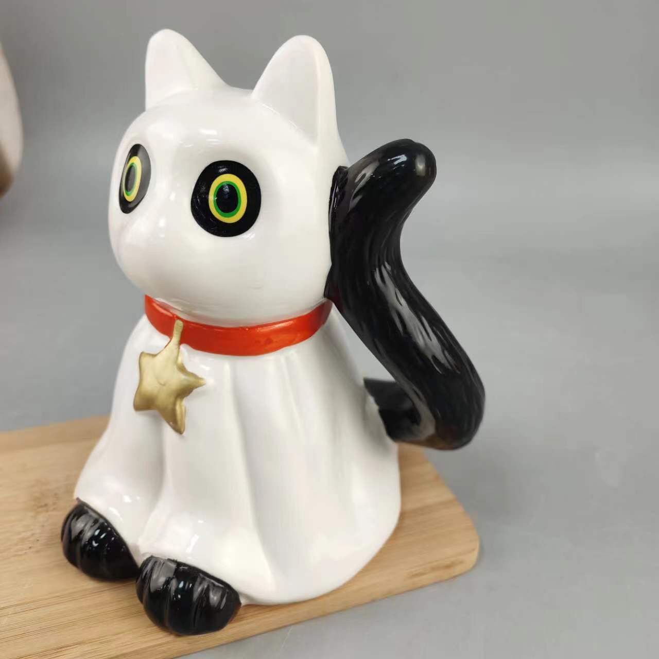 Porcelana blanca adorable gato creativo sala de estar gabinete de televisión decoración de cerámica artesanía Halloween