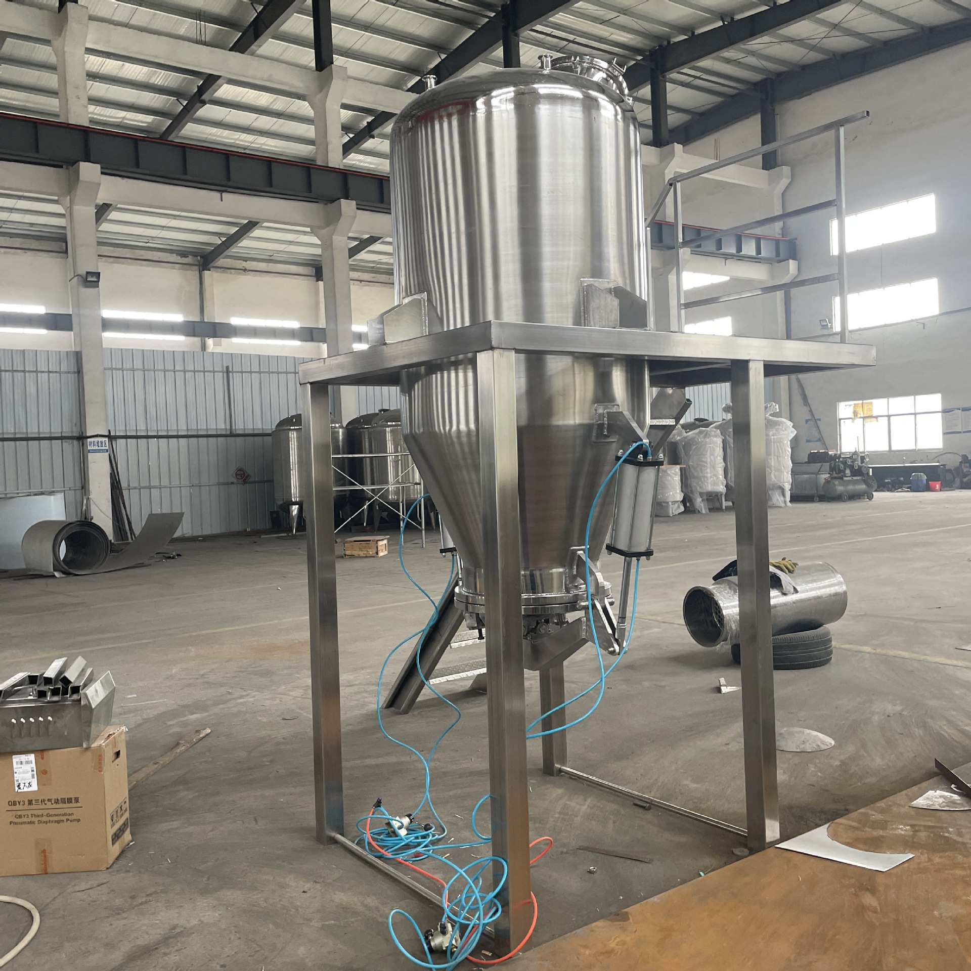 不锈钢中药加工设备生产加工设备 江西厂家艾草精油渗漉罐