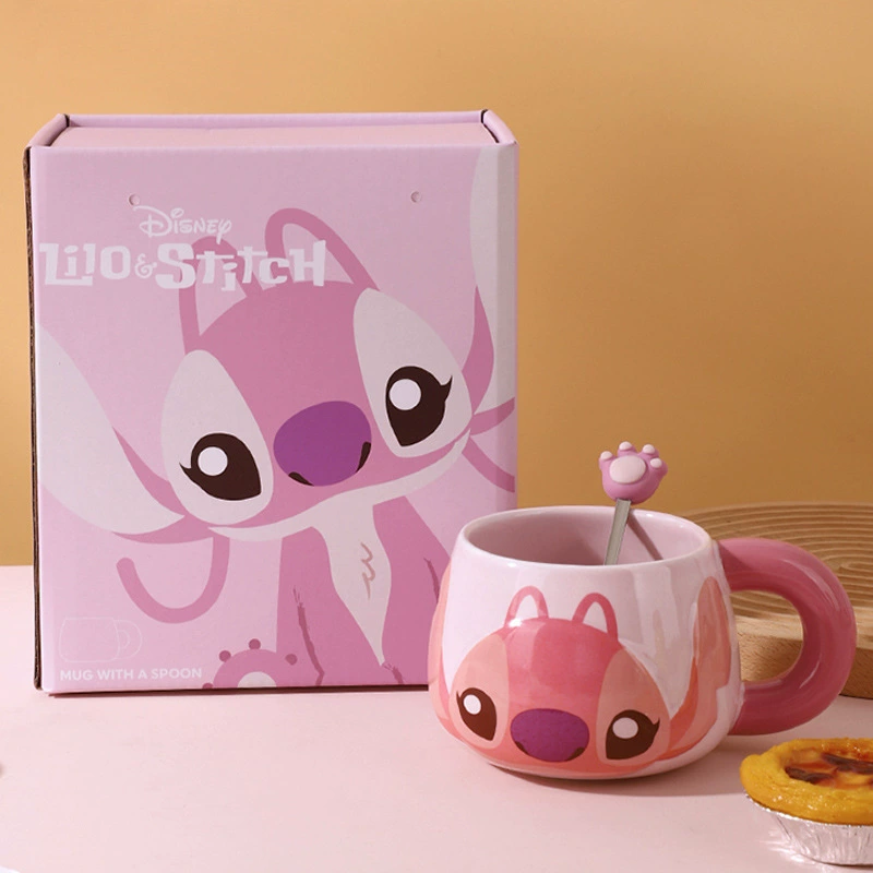 Кружка (Disney) Stitch — керамическая с объемом живота 500 мл, с ложкой и подарочной коробкой