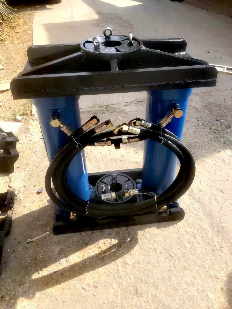 拔管机100吨，150吨，200 .400