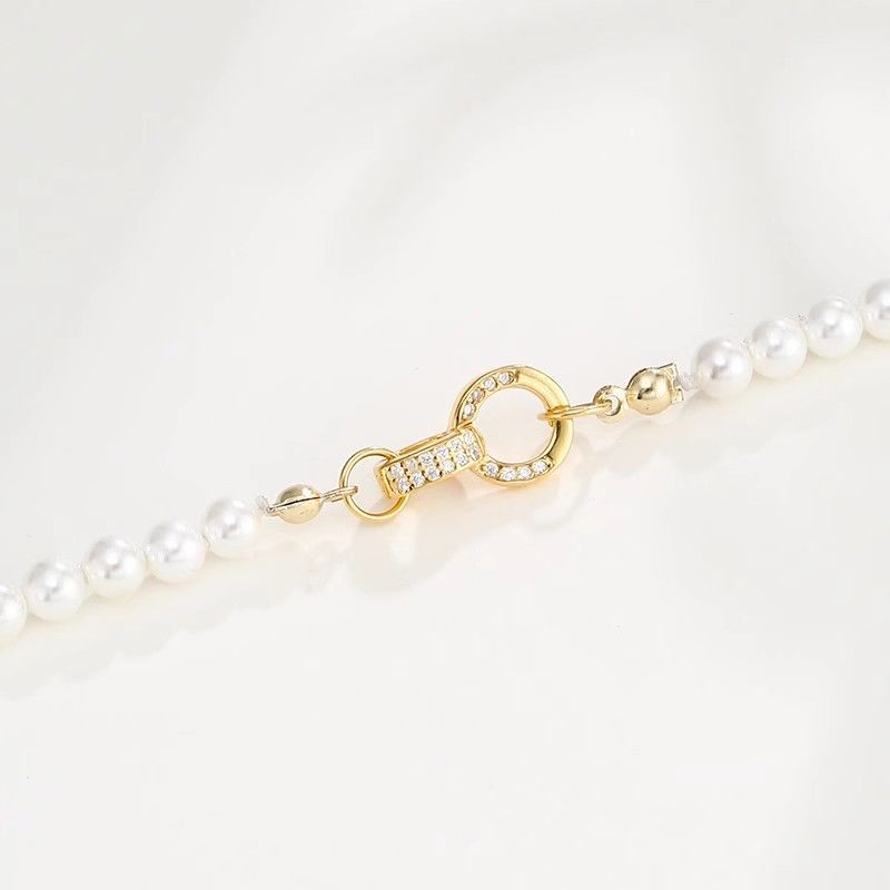 Universal necklace