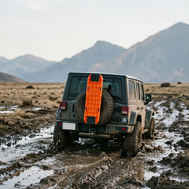 Cross-Border Popular Off-Road Vehicle Escape Board, All-Terrain Self-Rescue Board, Snow, Mud, Desert Vehicle Rescue Tool