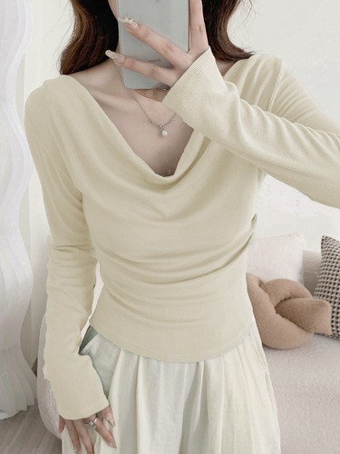 Women's Slip Sleeveless Long-Sleeve Top with Exquisite Autumn Style, Slimming Base Layer for Sweet and Spicy One-Shoulder Top