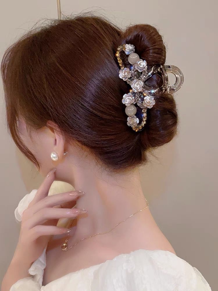 2026秋冬ミンクファー毛皮ヘアクリップ、高級感のある後頭部用大型シャーククリップ、ハート型キラキラ輝くダイヤモンド付き毛皮ヘアクリップ