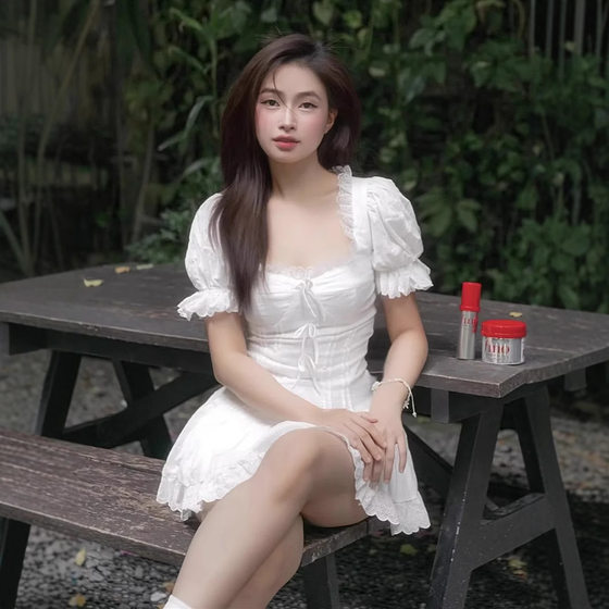 French Style Lace Bow dress Women's Summer New Elegant Sweet Square Collar Waist Puff Sleeve Skirt