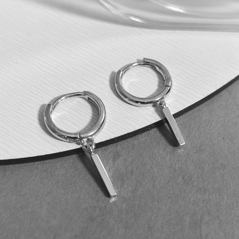Silberne, schlichte Creolen, hochwertiges Damen-Design, modischer Herren-Anhänger_voghion.com