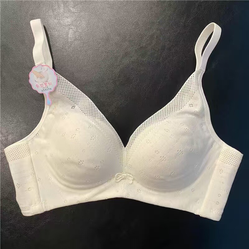 日本製オリジナルマルベリーシルク下着女性用プッシュアップ、副乳縮小、たるみ防止、ノンワイヤー、大きな胸を小さく見せるブラジャー|undefined