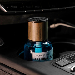 Men's Car Aromatherapy Car Decoration Ornaments Fresh Air Holiday Gifts Fireless Incense Car Perfume Wholesale