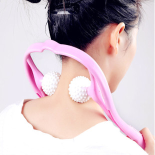 Manual cervical massager kneading fitness handheld mini clip neck cervical massager elderly neck massager