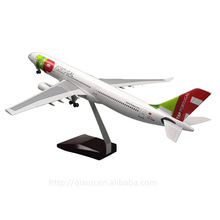 Scale 1:135 47cm A330 PORTUGAL 葡萄牙航空飞机模型带灯带轮子