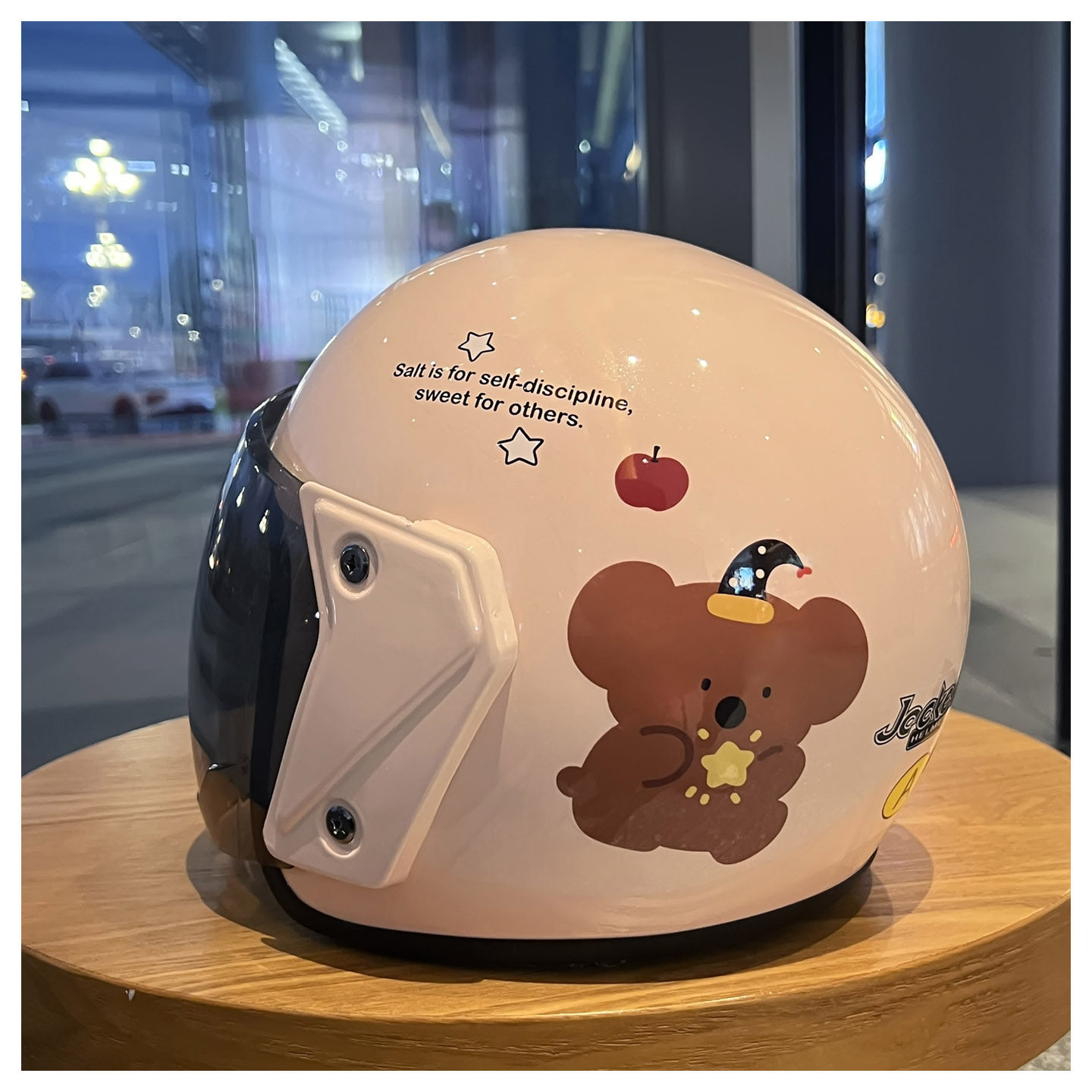 3C National Standard Certified Electric Vehicle Helmet, Men's and Women's Motorcycle Helmet, Four-Season Windproof Universal Cartoon Cute Safety Helmet