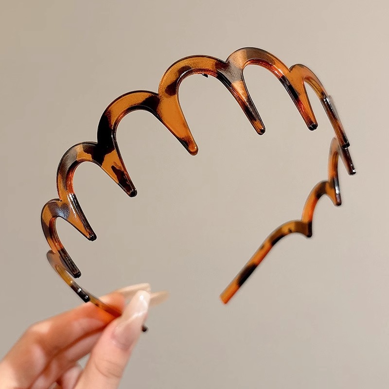 Tejido de alta sensación ondulado banda de cabello de mujer acabado de cabello de artefacto de cabeza de alto cráneo banda de dientes antideslizante lavar la cara tarjeta de cabello