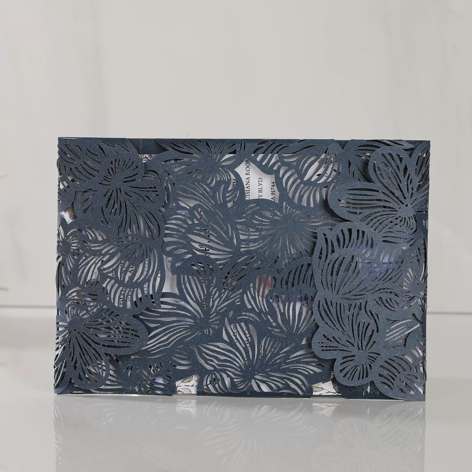 Амазонка Европейский стиль бизнес-приглашение карты Лазерная полая помолвка пригласительная открытка Кружева Свадебное приглашение праздник поздравительная открытка оптом