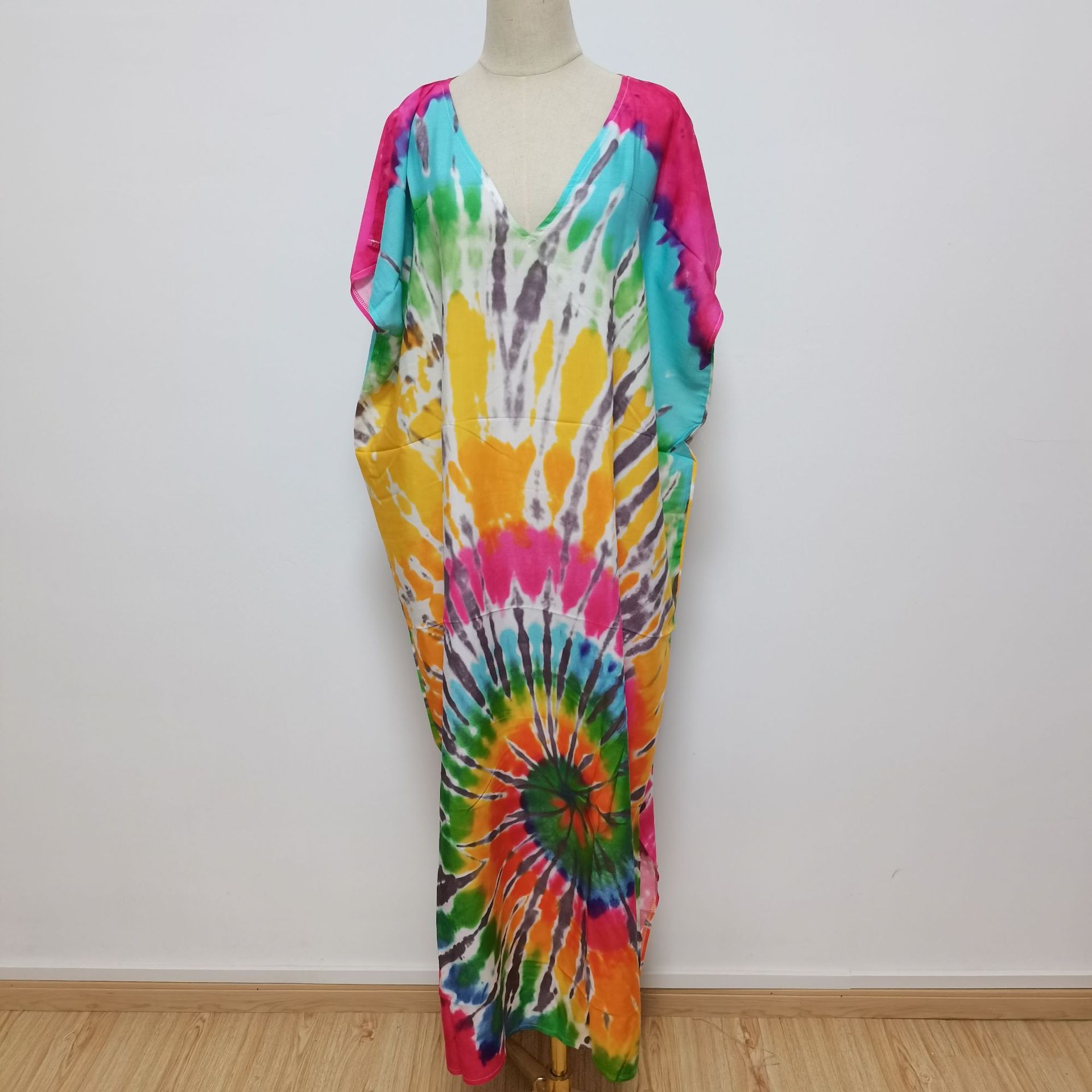 Cruzadas de Europa y América floreciente playa blusa ocio vacaciones vestido bikini protección solar camisa traje de baño desgaste exterior Z510-1