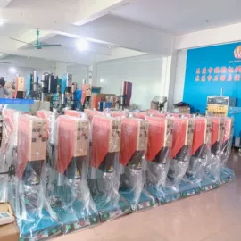 熔接机;塑料模;塑焊机