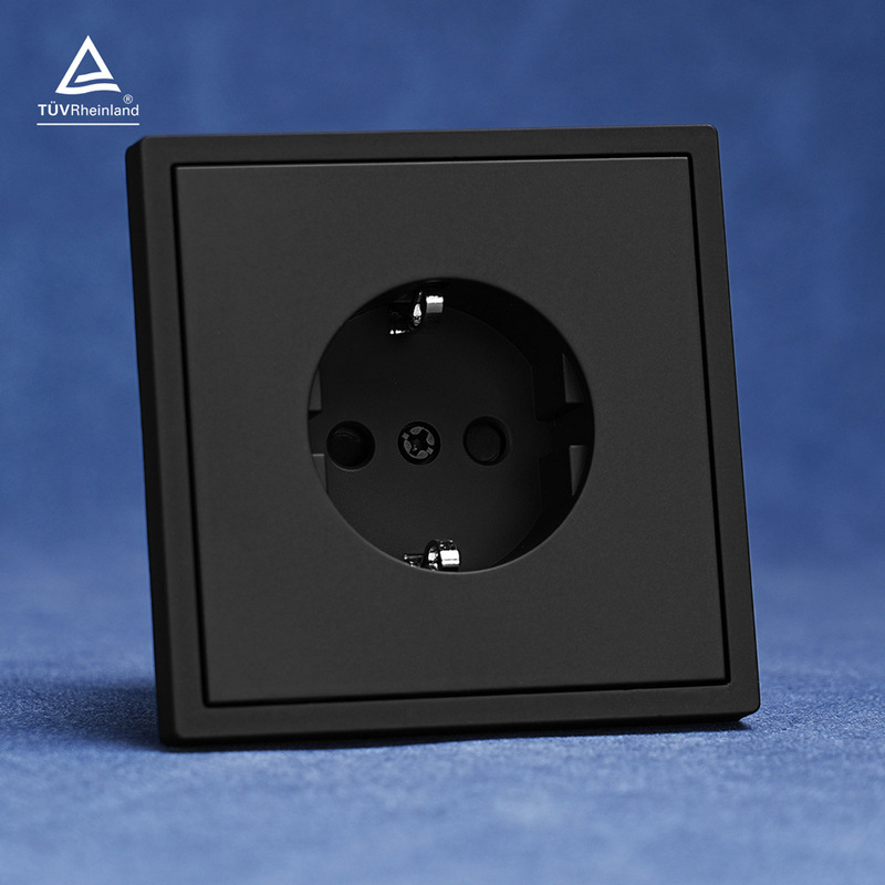 Tuv Certified Z Series European Standard Switch Socket Black Skin Feel Софт-Тач Розетка Tuv Certified Z Series European Standard Switch Socket Black Skin Feel Софт-Тач Розетка