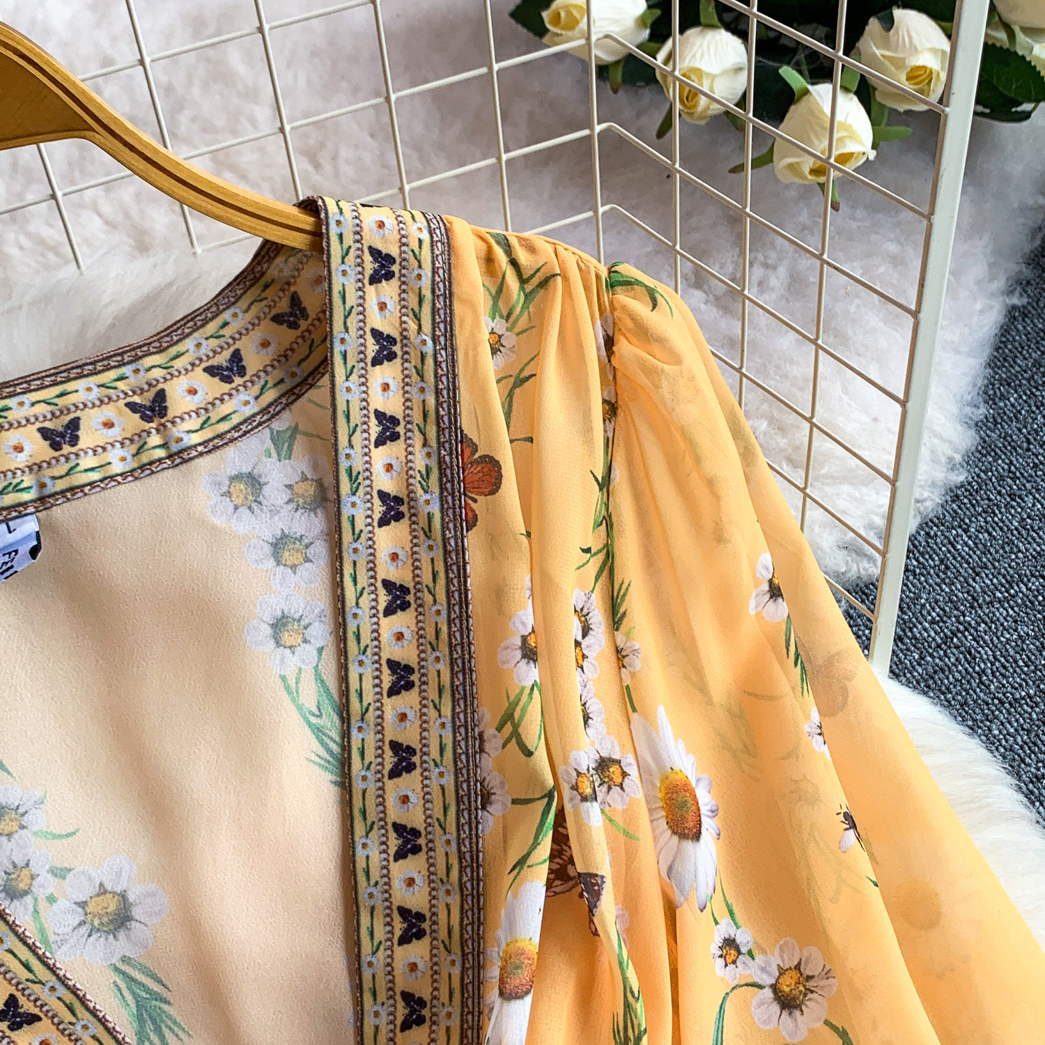 Retro Court Style Women's Dress Sexy Deep V Neck Long Sleeve Summer Floral Print Elegant Fairy Romantic_ecoleips.com