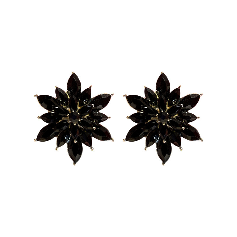 Women's Gender Inlay Design 1 Pair Simple Style Flower Inlay Alloy Artificial Diamond Ear Studs