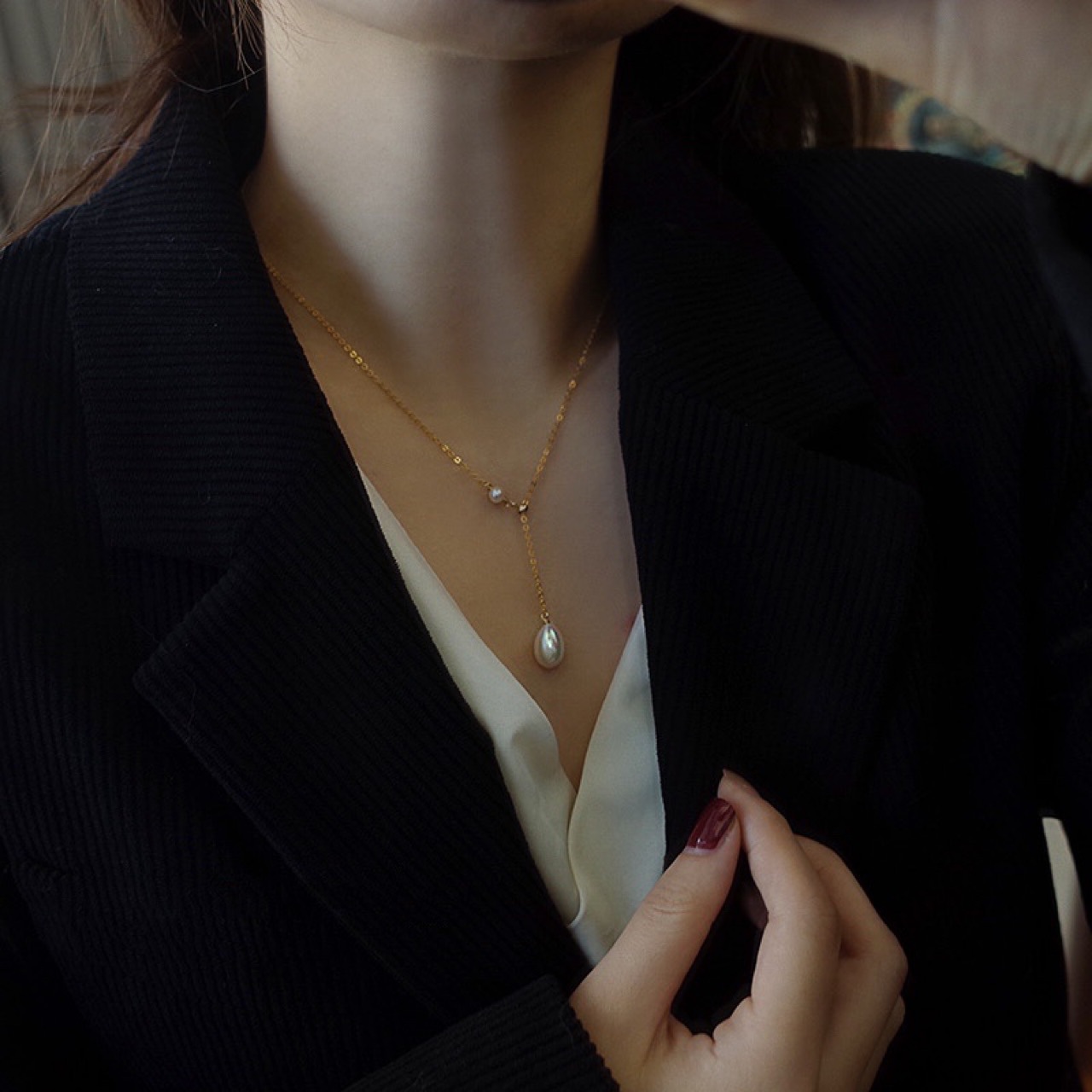 Colar de pérolas de luxo com fecho magnético para mulher_voghion.com