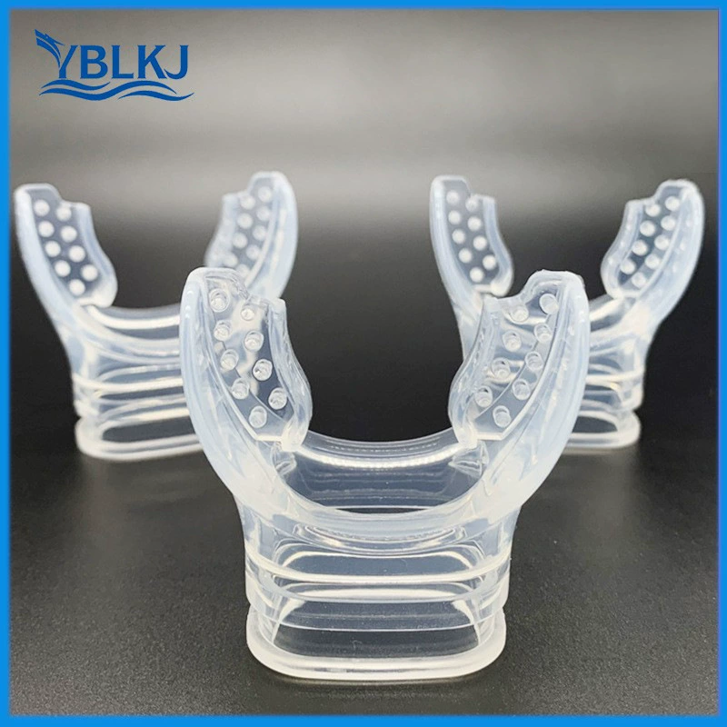 Кросс-граница производитель дайвинг кусание-кусанье-кусанье-кусанье еда все-сухой-уровень дыхательная трубка силиконовые аксессуары подводное толкающее устройство жидкий силикон