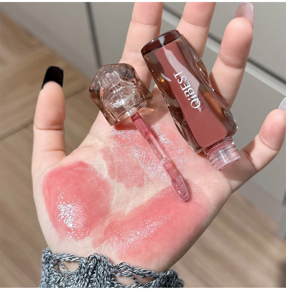 QIBEST Tea-brown Flowing Mirror Lip Gloss four-color Curved Lipstick for export, dark series lip mud one-piece consignment undefined