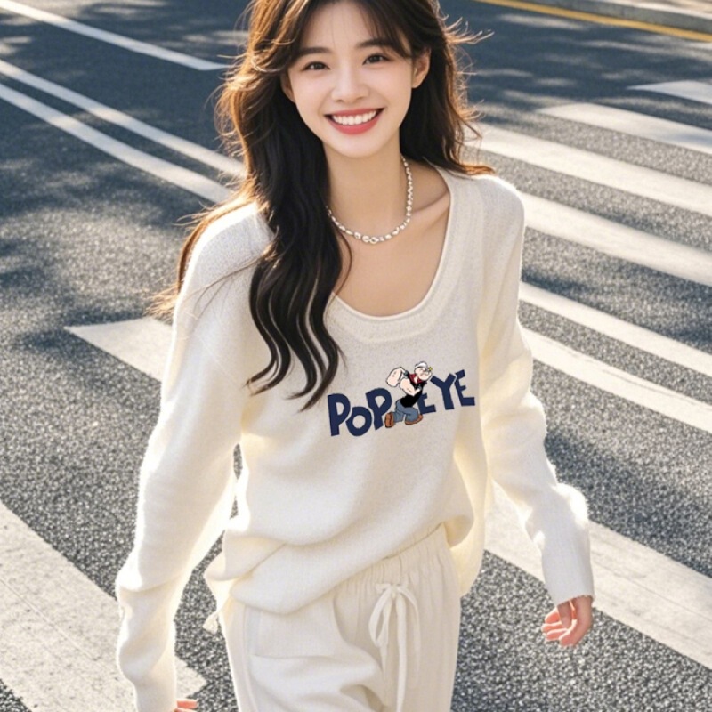 Korean Style White Cartoon Letter Printed Loose All-match Knitted Sweater Women's 2024 New Style Early Autumn Super Nice Top Korean Style White Cartoon Letter Printed Loose All-match Knitted Sweater Women's 2024 New Style Early Autumn Super Nice Top