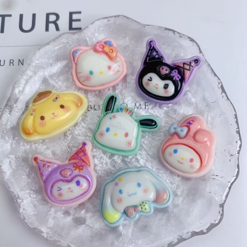 光沢のあるカラフルなサンリオヘッド手作り DIY クリーム接着剤ヘアピン携帯電話ケース水カップ文具樹脂アクセサリー卸売|undefined