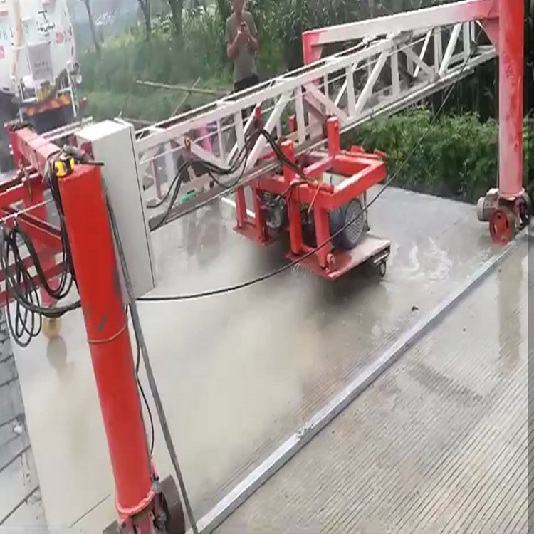 供应导轨式马路刻纹机  桁架刻路面刻槽机  源厂直供经久耐用