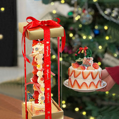 New Year Internet Celebrity Giant Strawberry Tower Packaging Box Heightened Transparent Spring Festival Dessert Packaging Baking Box