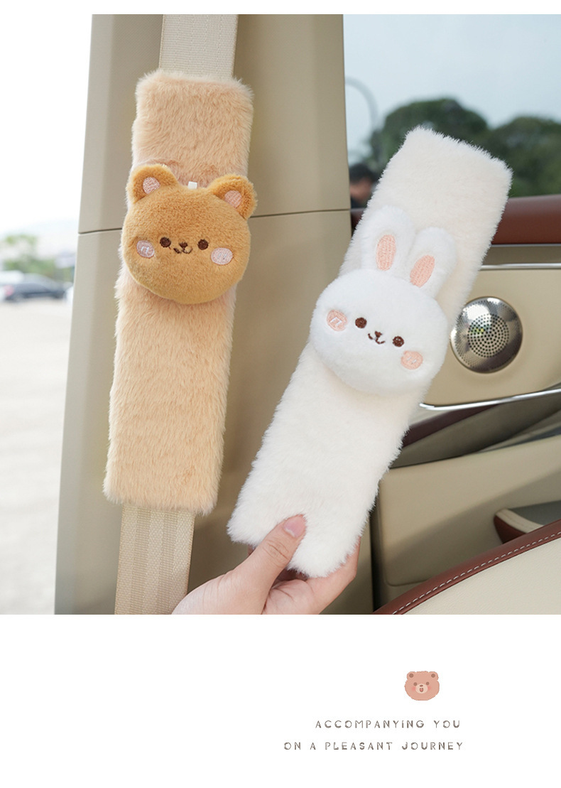 Cute Bear and Rabbit Plush Car Seatbelt Shoulder Pads, Universal for All Seasons, Anti-Strangling Shoulder Protectors, Decorative Cartoon Fun