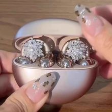 FreeClip耳机钻扣耳夹式耳机装饰雪花配件耳钉女轻奢高级感耳饰品