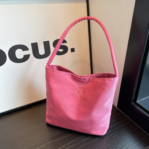 Korean hand-to-wear nylon cloth bag for women in summer new trendy embroidered underarm bag versatile one-shoulder bucket bag