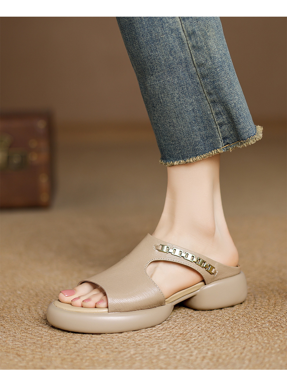Dép sandal nữ da cừu miệng cá đế dày gót cao nhẹ — đen chi tiết 14