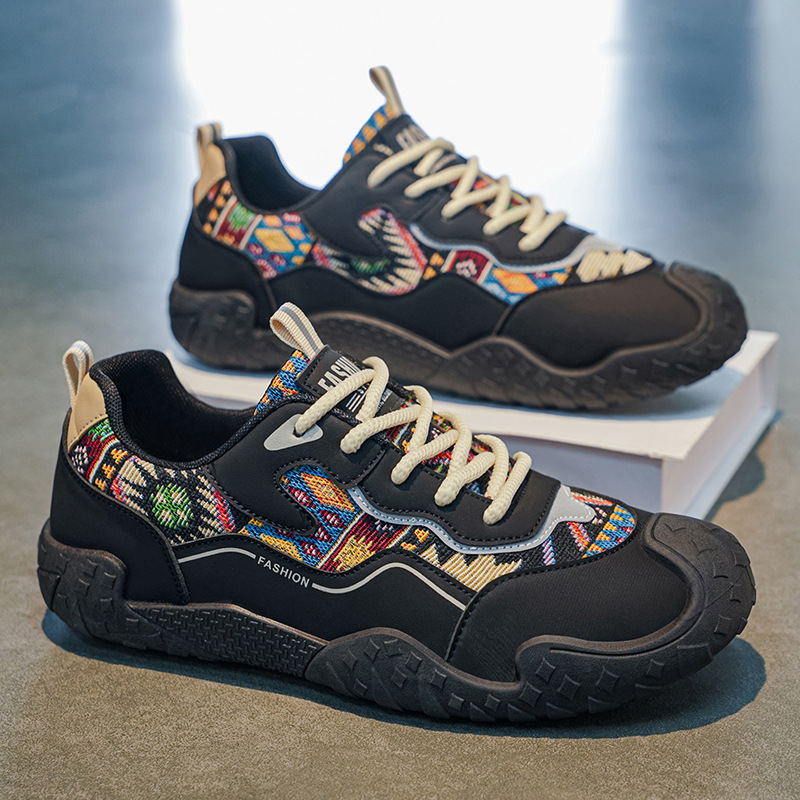Zapatos de hombre 2026 verano nueva tendencia casual versátil cuero suave antideslizante nicho de trabajo zapatos deportivos de moda