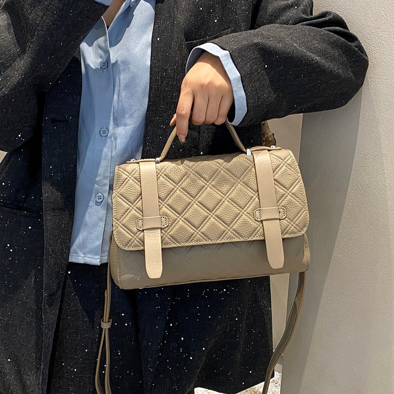 工厂批发女士手提包新款跨境真皮女包斜挎单肩包女时尚格子邮差包|undefined