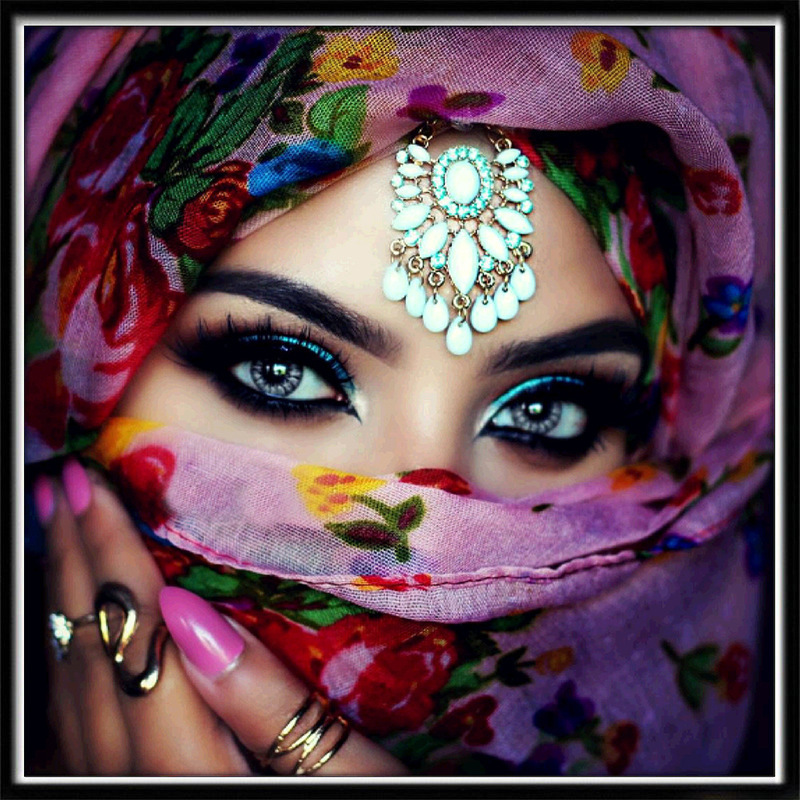 ZY-212-Rubik 큐브 라운드 드릴 30X30CM 전체 드릴