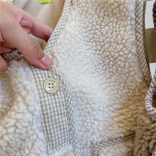  new children's clothing autumn and winter clothing children's Korean style thickened lamb velvet vest girls winter clothing 21802