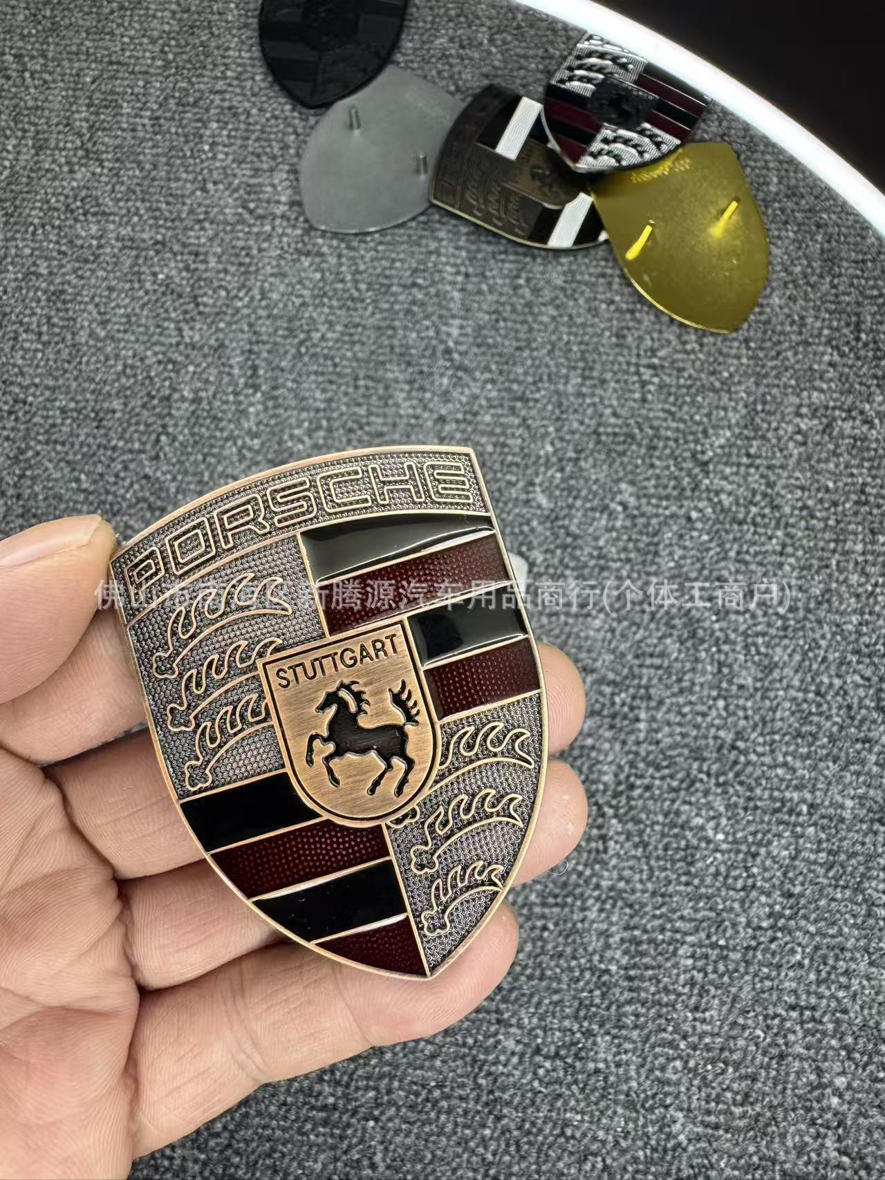 Suitable for Porsche Front Hood Emblem 911 Cayenne Macan Panamera 718 Engine Hood Sticker