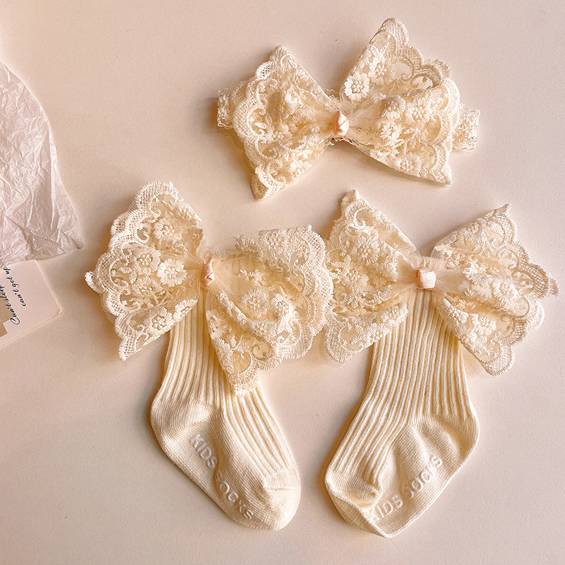 (Beige) lace bow combination