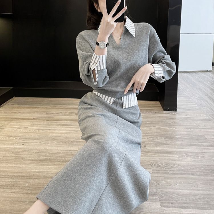 巨好看新款早秋灰色两件套穿搭半身裙长裙卫衣裙套装2025年一整套|undefined
