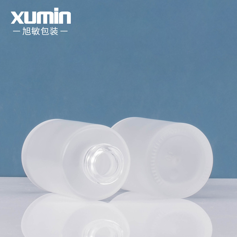 Esencia de botella de vidrio esmerilado de muestra de 30ml/botella de líquido cuentagotas de vidrio cosmético embalaje Xumin en stock