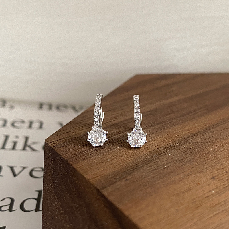 Stone inlay with zircon
