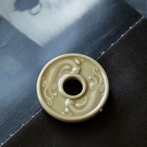 Ding kiln yellow hand-embossed dragon cover coaster ceramic kung fu tea set tea ceremony accessories literati cup holder