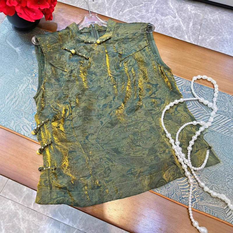 High-End Unique Floating Brocade Heavy-Duty Vest with Exquisite Stand-Up Collar Design and Exquisite Disc Button Retro Women's Top