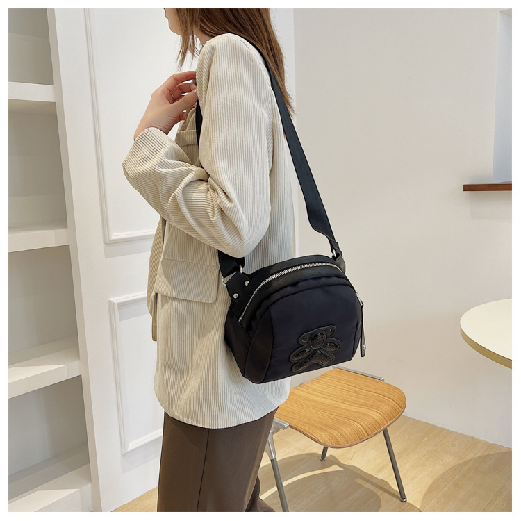 commuter leisure bear sequined Oxford cloth bag crossbody bag chest bag shell bag_voghion.com