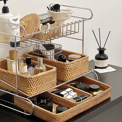 Luxury and high-end 304 stainless steel multi-functional three-layer perfume and cosmetic countertop storage and organization shelf